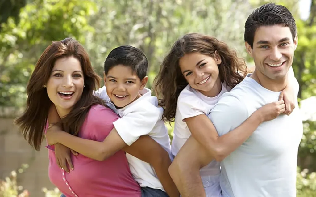 A happy QNET India family