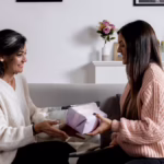 Elegant Mother’s Day jewellery gift symbolising love, gratitude, and timeless emotional connection